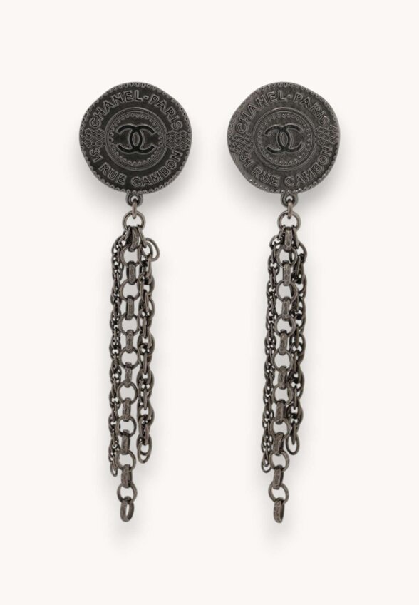 Chanel Clips
