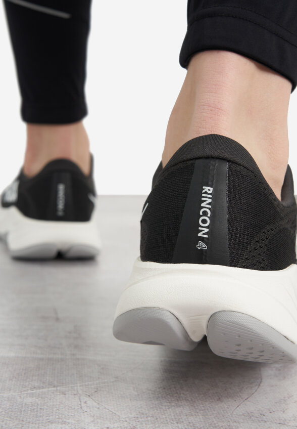 Кроссовки мужские Hoka One One Rincon 4, Черный