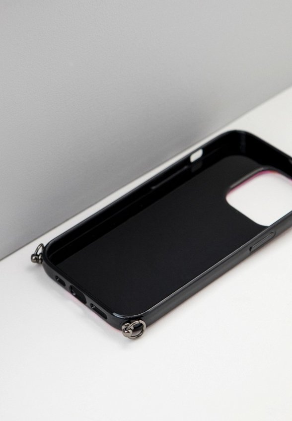 Чехол для iPhone Karl Lagerfeld