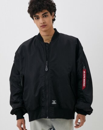 Куртка утепленная и брелок Alpha Industries мужчинам