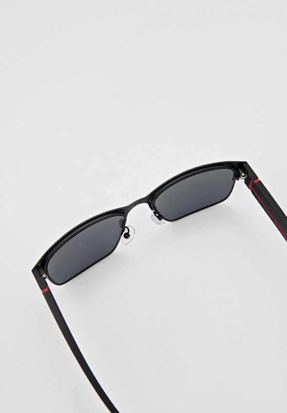 Очки солнцезащитные Armani Exchange