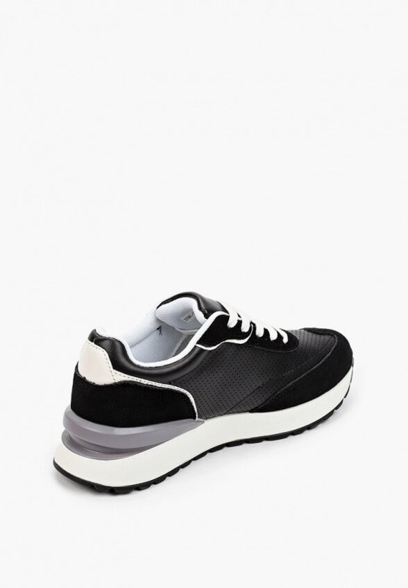 Кроссовки Makfine