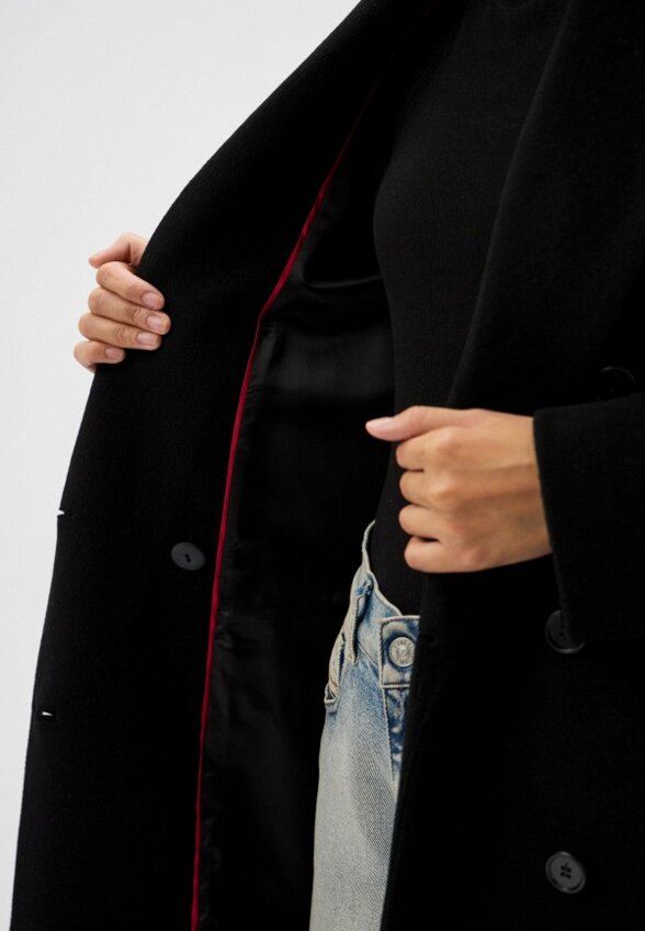 Пальто двубортное BLCV