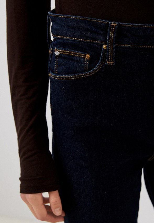 Джинсы Colin's