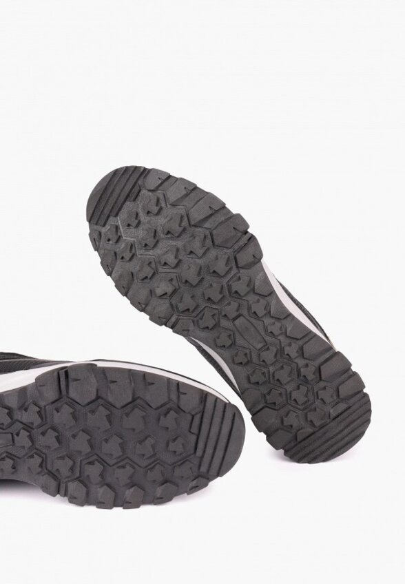 Кроссовки Pulse