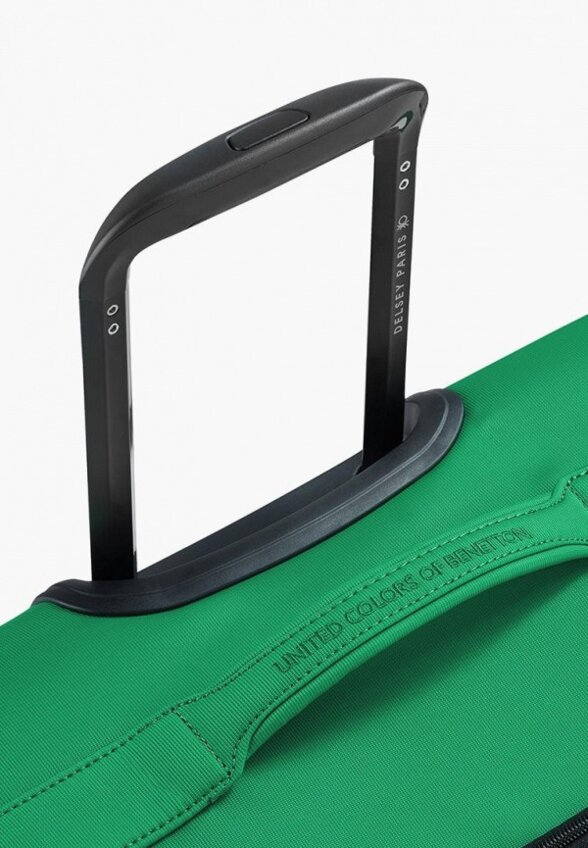 Чемодан Delsey