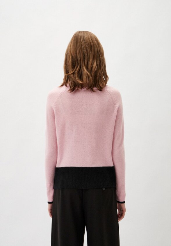 Свитер Caractere