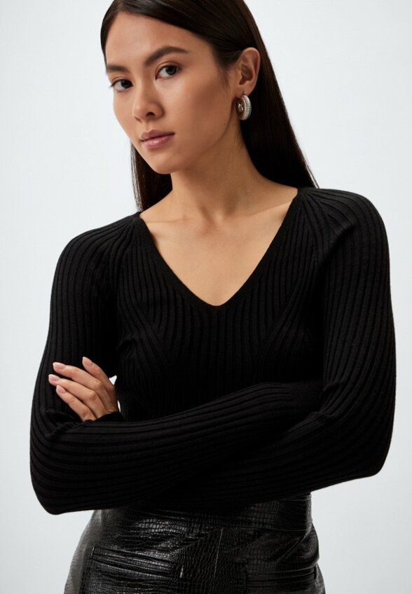 Пуловер Mango