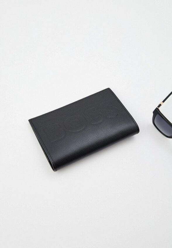 Очки солнцезащитные Boss