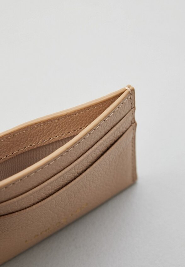 Кредитница Lancaster