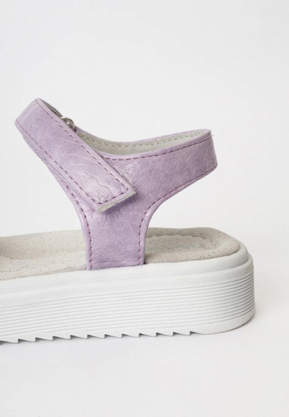 Босоножки Tikkago