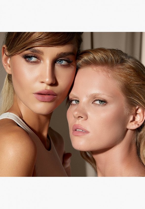 Тональное средство Stellary