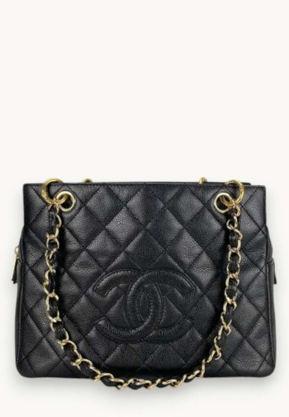 Chanel CC