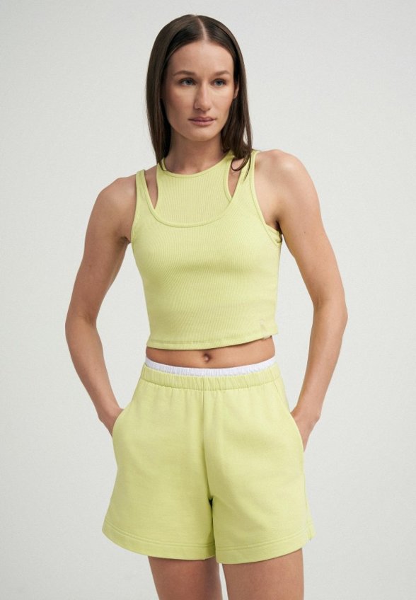 Шорты спортивные Твое