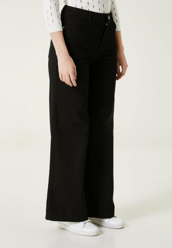 Джинсы NetWork