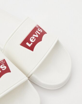 Сланцы Levi's® женщинам