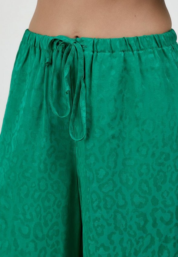 Костюм Золотой Песок