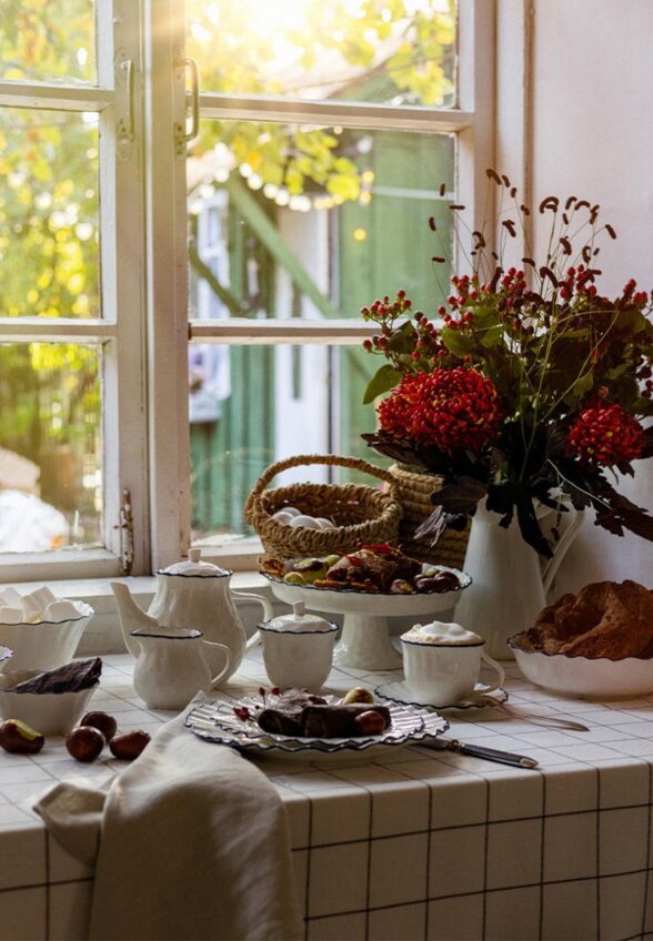 Подставка для торта Liberty Jones