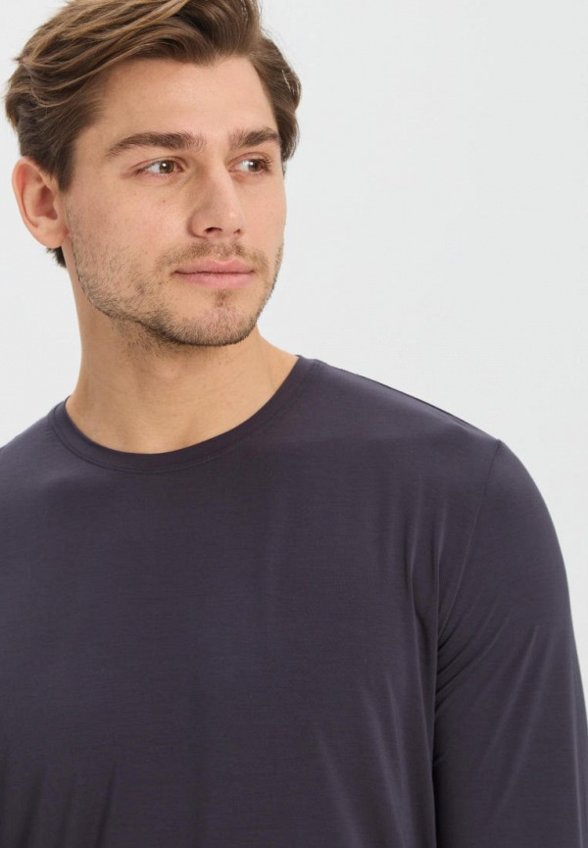 Лонгслив домашний Norveg