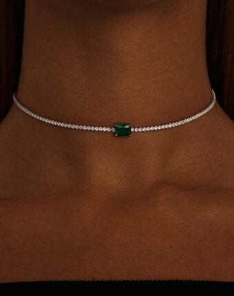 Теннисное серебряное колье-чокер с зеленым фианитом MIE женщинам