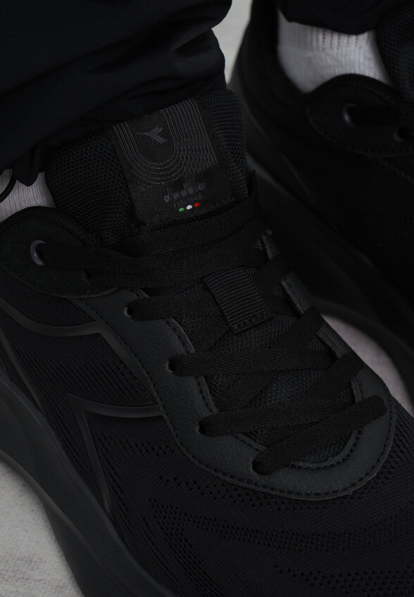 Кроссовки мужские Diadora Leggero Ing, Черный