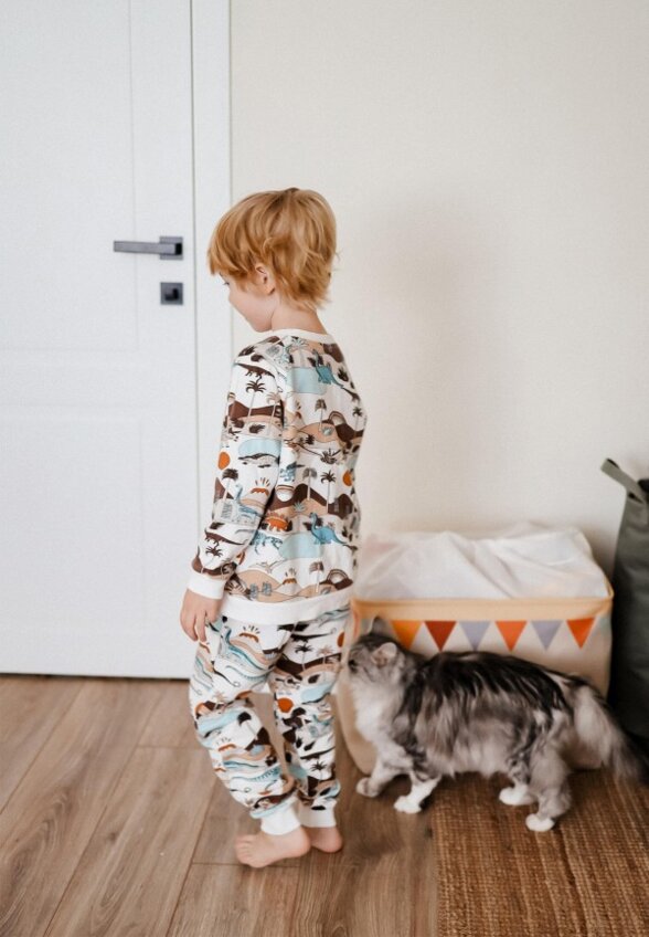 Свитшот Mjolk