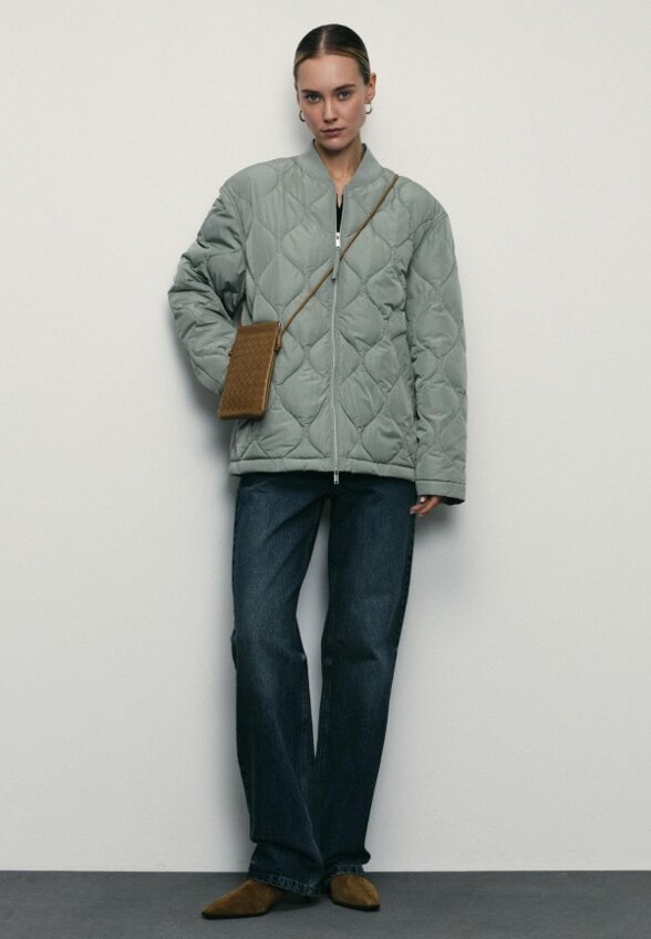 Куртка утепленная Zarina