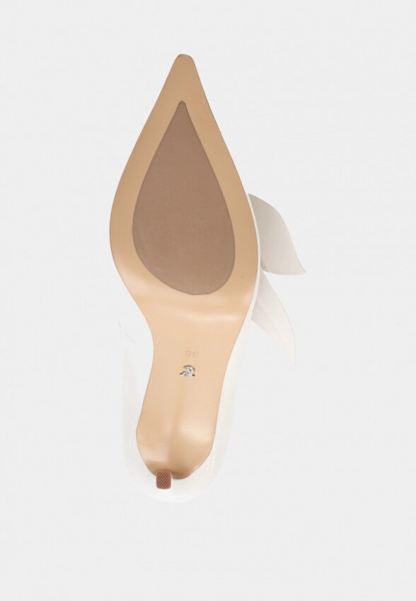 Туфли и броши 2 шт. Vitacci