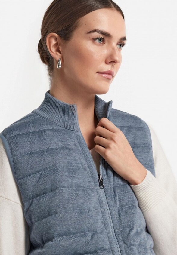 Жилет утепленный Falconeri