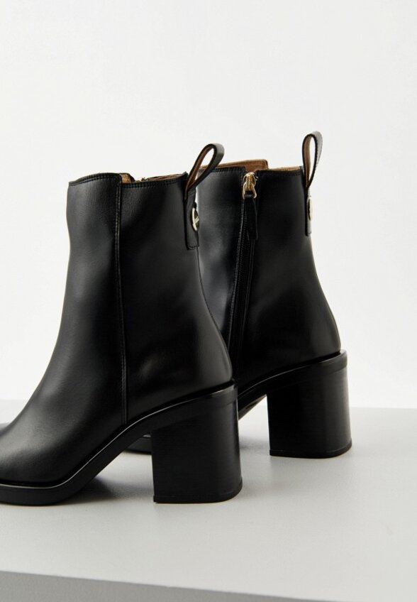 Ботильоны Boss