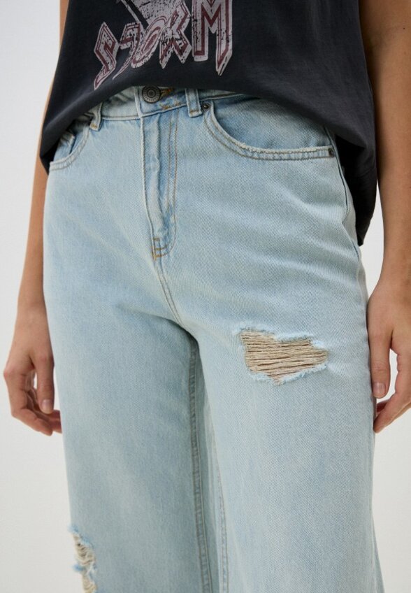 Джинсы Terranova