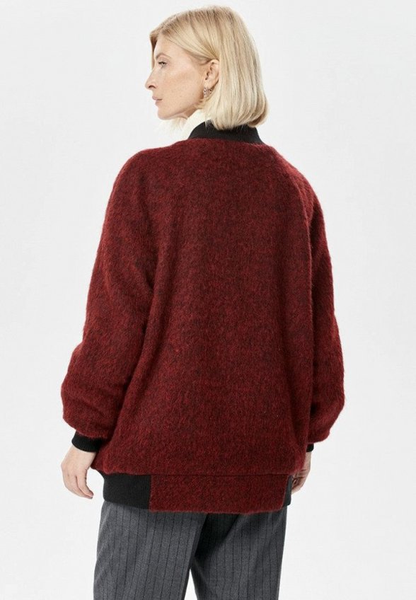 Бомбер Rozhkova