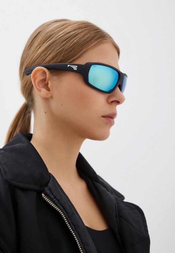 Очки солнцезащитные Lip