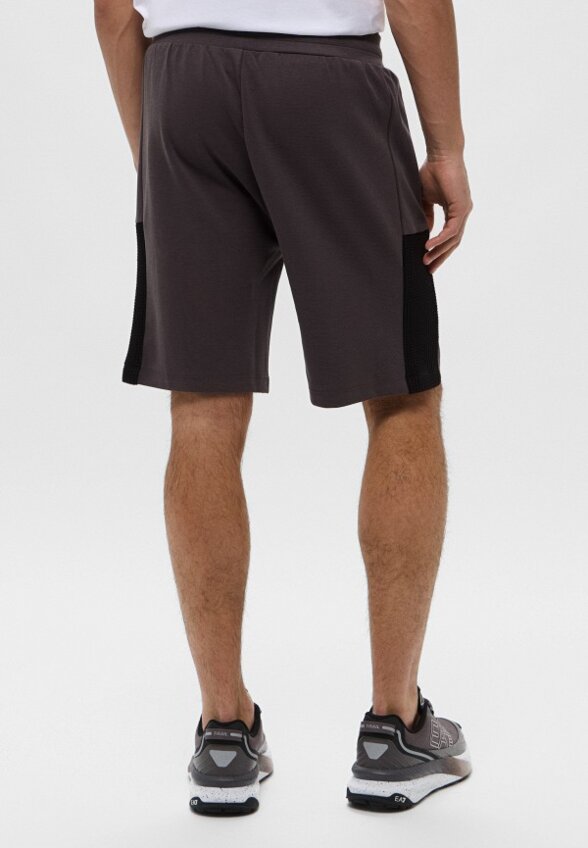Шорты спортивные EA7