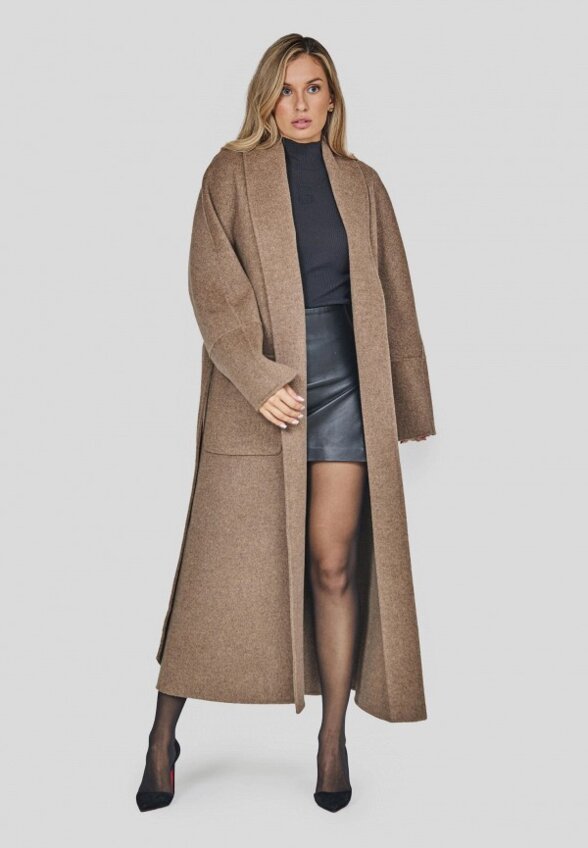 Пальто Adastore