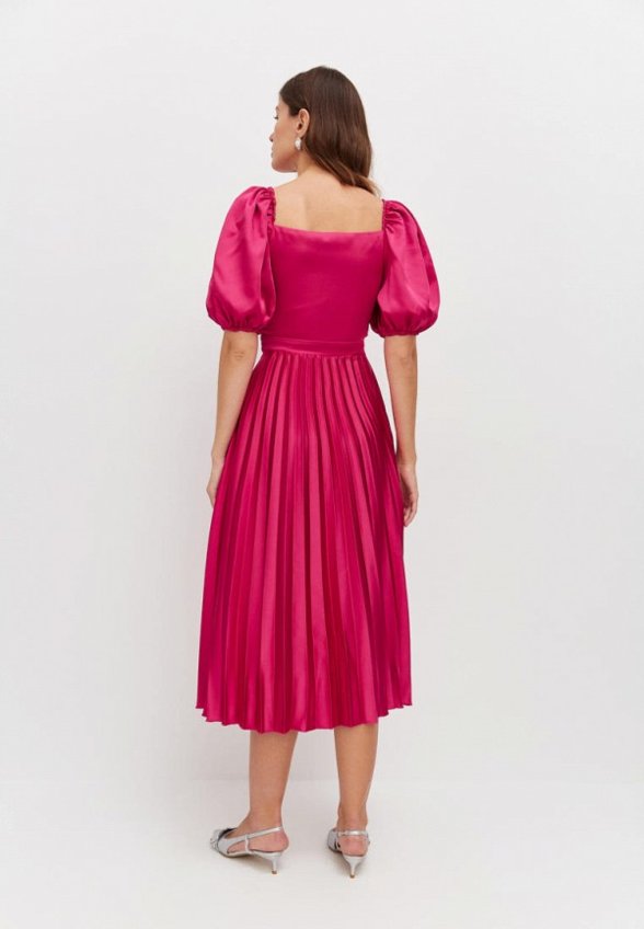 Платье Serafima