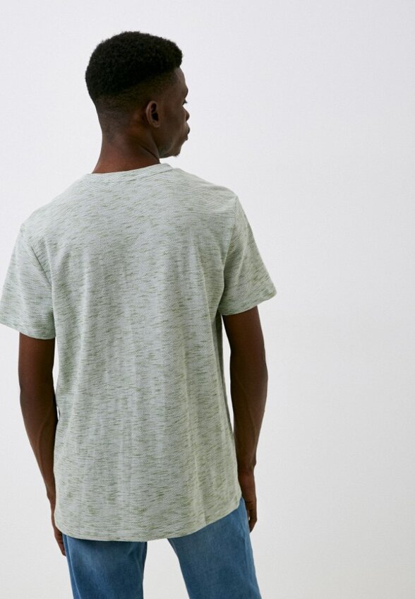 Футболка Colin's