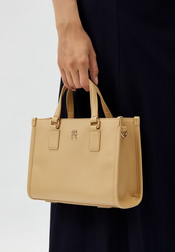 Сумка Tommy Hilfiger