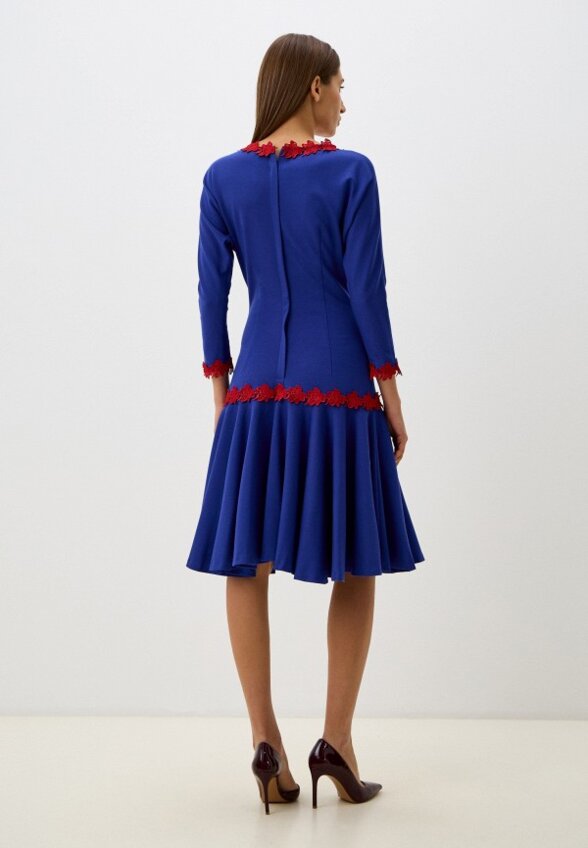 Платье MadaM T