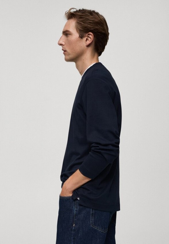 Лонгслив Mango Man