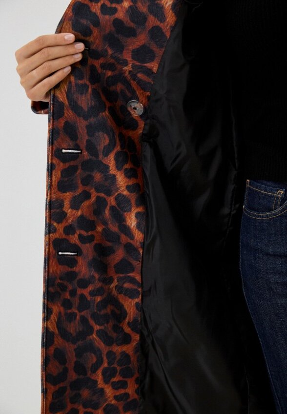 Пальто двубортное Bad Queen