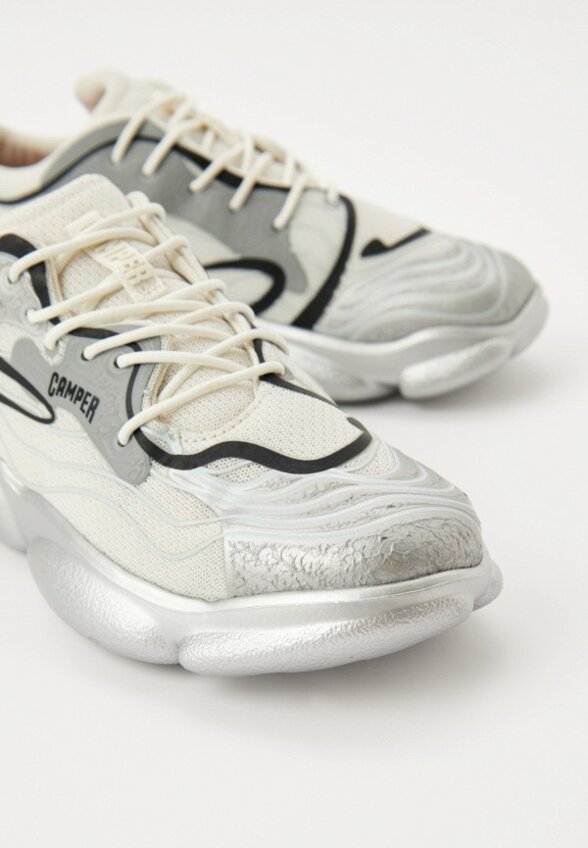 Кроссовки Camper