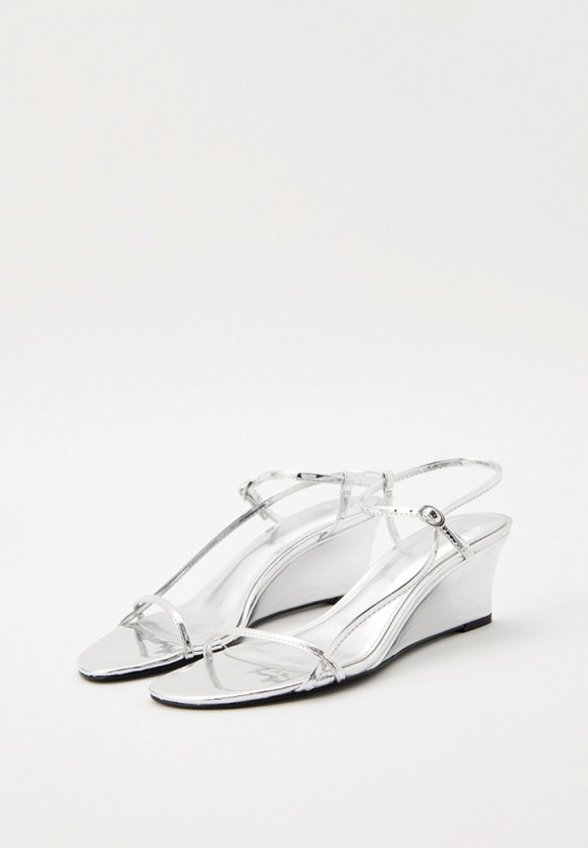 Босоножки Mango