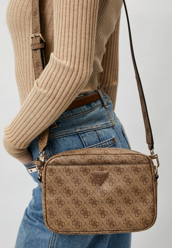 Сумка Guess