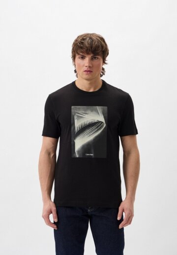 Футболка Calvin Klein