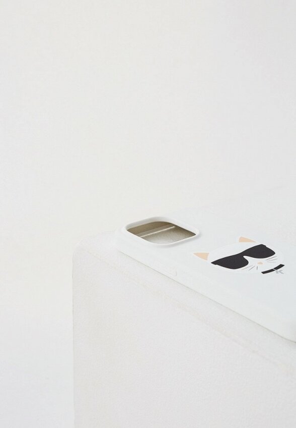 Чехол для iPhone Karl Lagerfeld