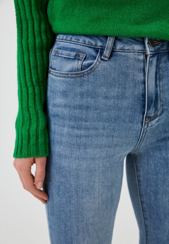 Джинсы Mossmore