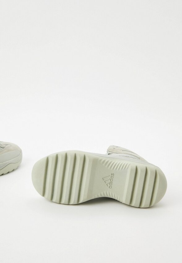Кроссовки adidas YEEZY