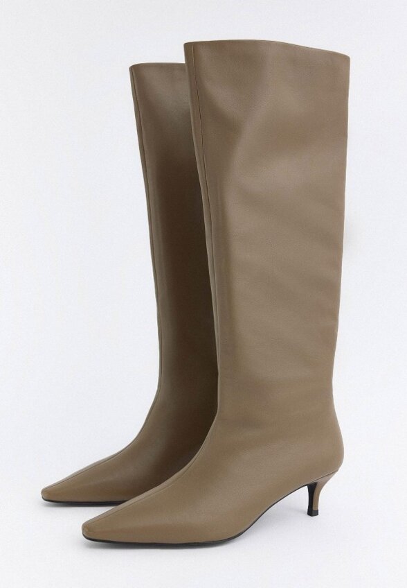 Сапоги Charuel