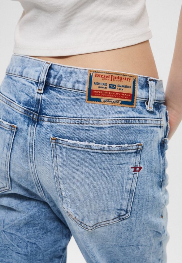 Джинсы Diesel